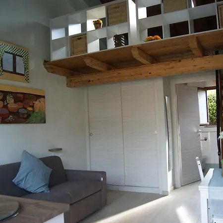 Giuseppe Bernabei Guest house Marino