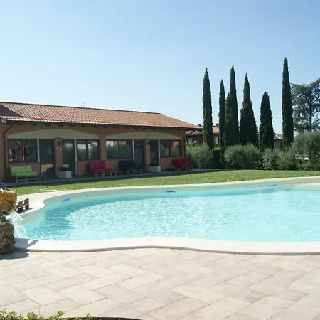 Giuseppe Bernabei Vendégház Marino